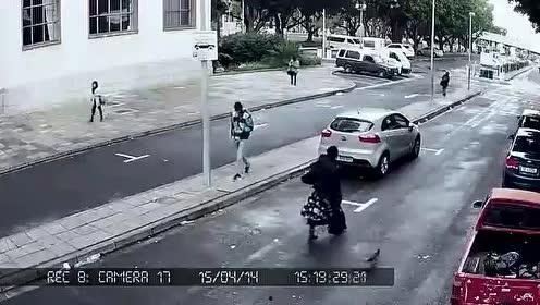 新闻爆料行凶人,新闻爆料揭示行凶者残忍行径