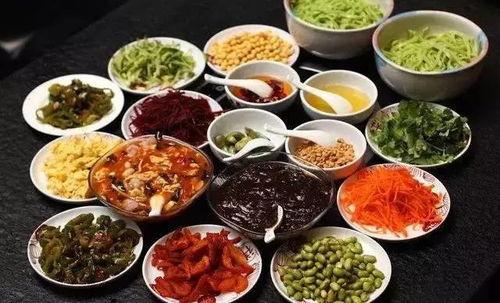 天津配菜事件原视频爆料,揭露后厨黑幕，食品安全引关注